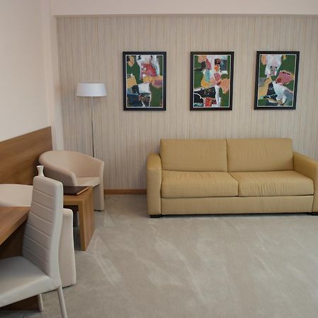 Hotel Tts**** Spa&Wellness Covasna Exterior photo